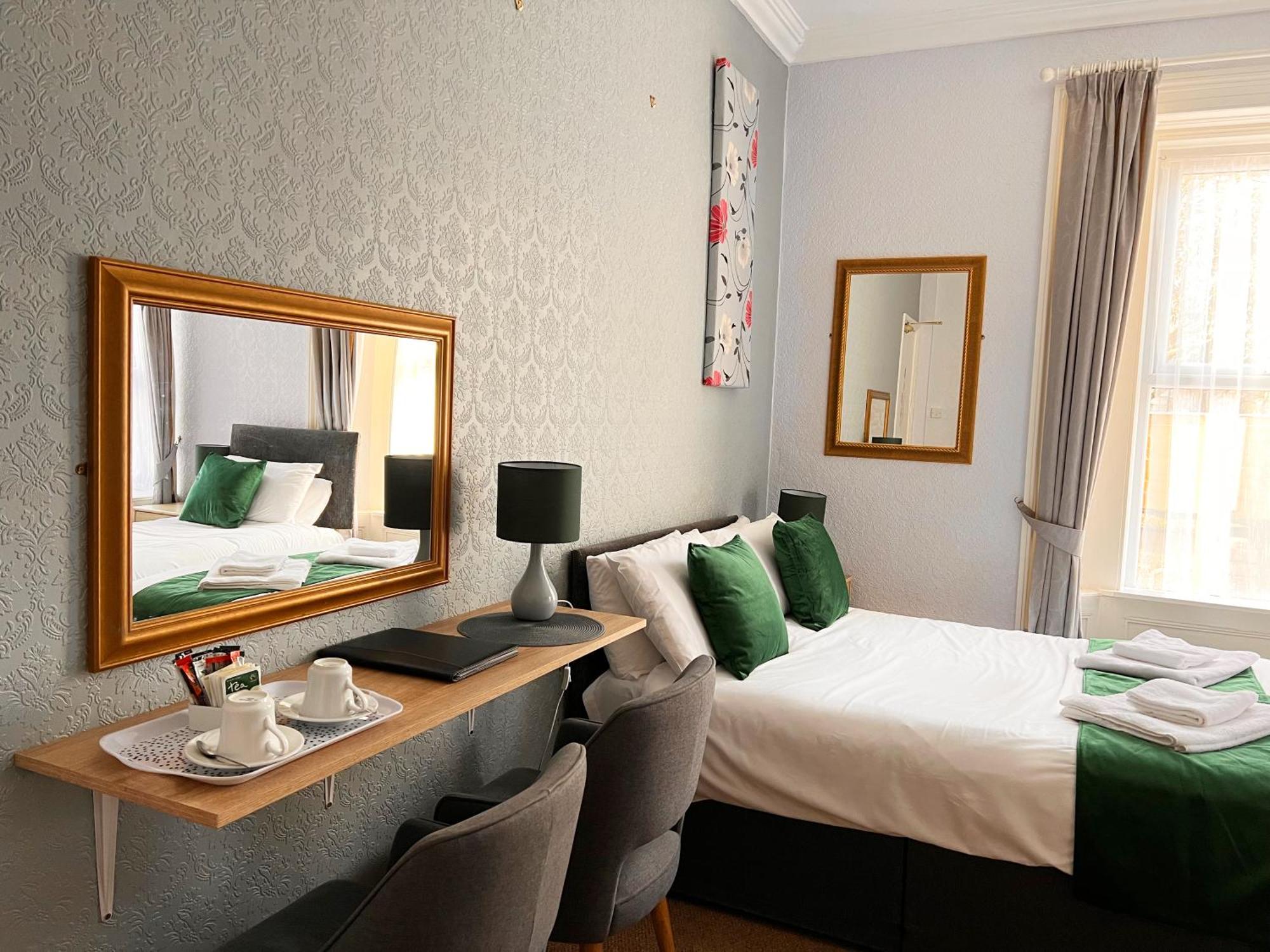 The Grove Villa Weston-super-Mare Ngoại thất bức ảnh